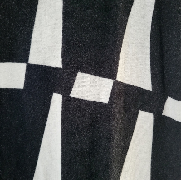 Button Front Cardigan - Picture 4 of 6